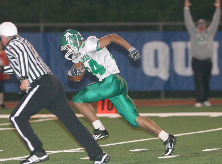 Alleman capitalizes on Quincy turnovers to win Big 6 opener